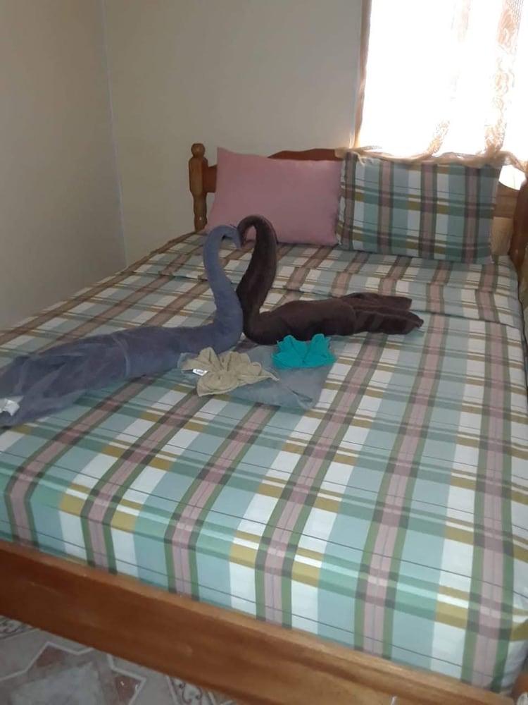 MaFlo Arms Apartments