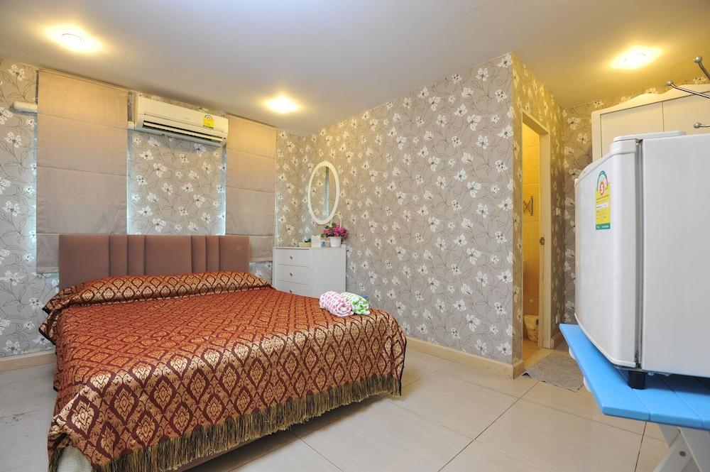 Nsiri Resort & Hotel