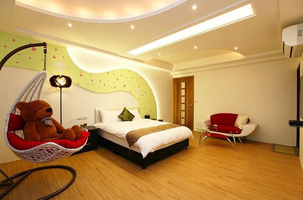 Together Happiness B&B