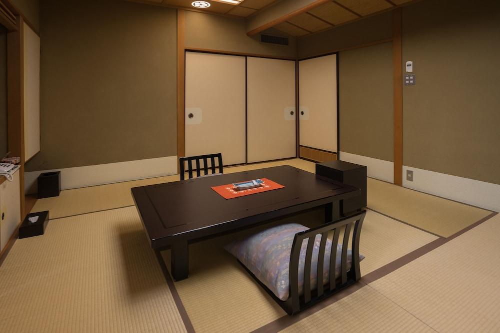 Tsunagi Onsen Shikitei