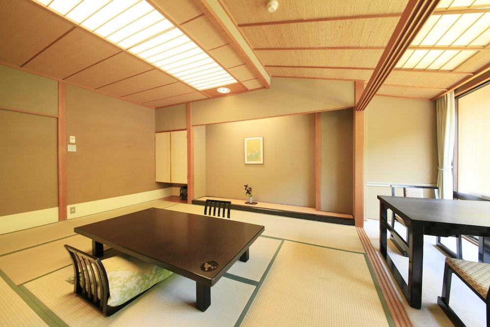 Tsunagi Onsen Shikitei