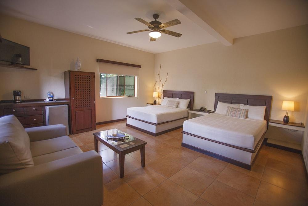 Boca Olas Resort Villas