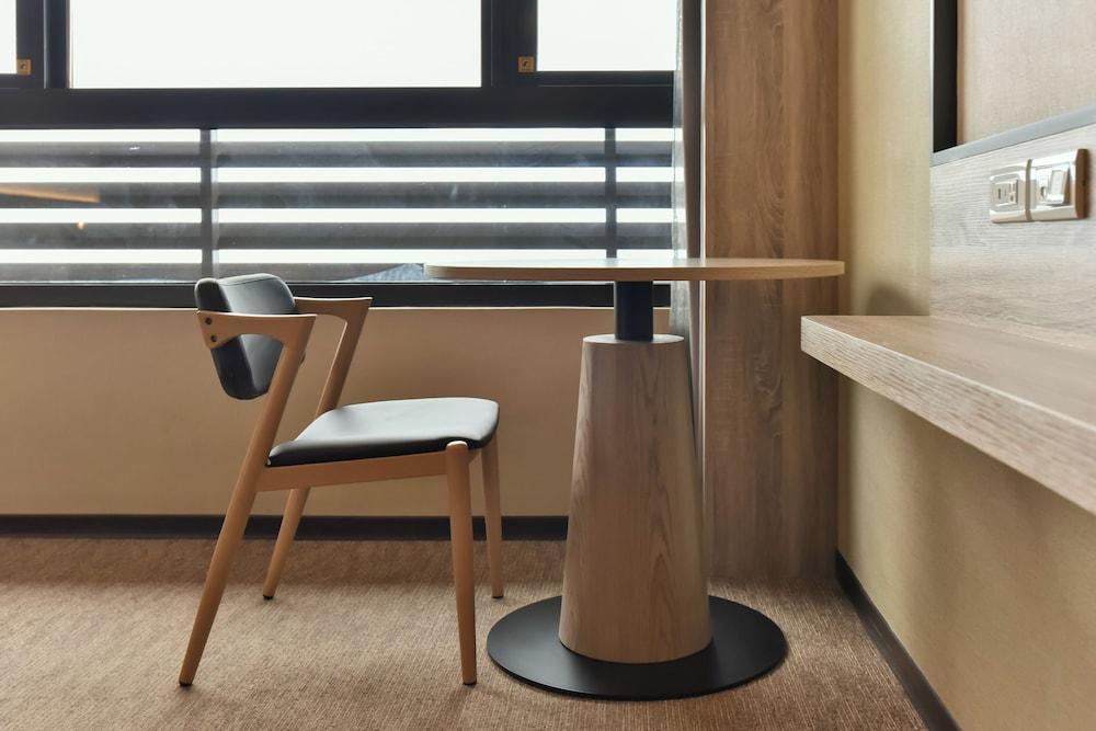 Holiday Inn Taoyuan Airport by IHG