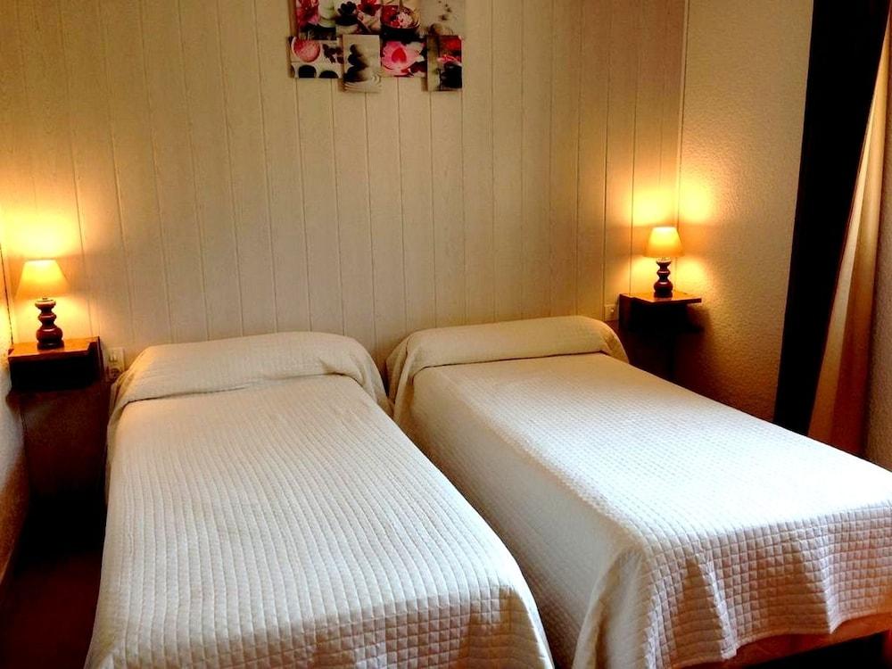 Logis Hôtel Chez la Mère Dépalle