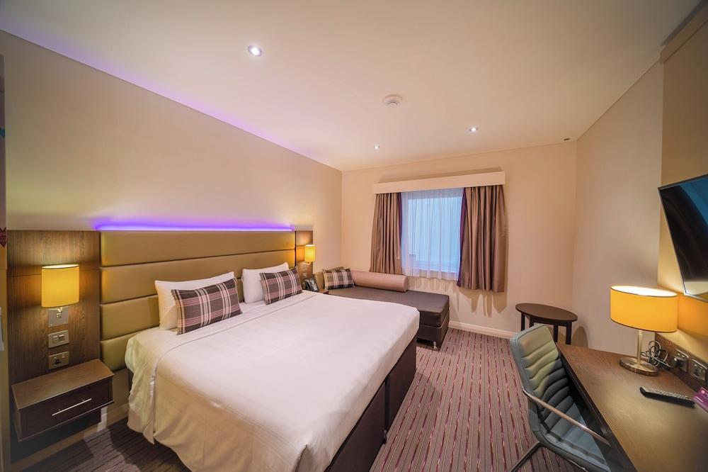 Premier Inn Doha Education City