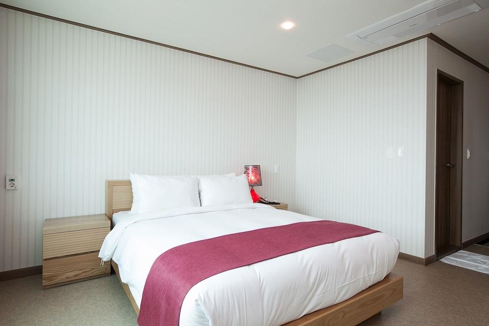 Hotel California Jeju