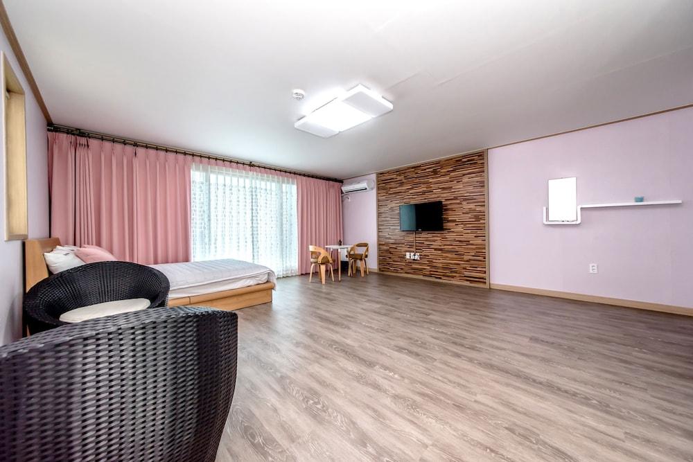 Wind Direction Village