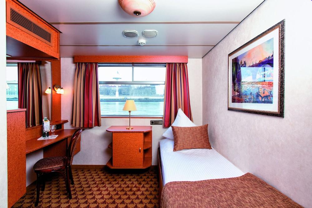 Crossgates Hotelship AltstadtNord - Köln