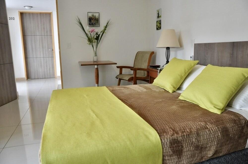 Hotel Santa Monica Suite