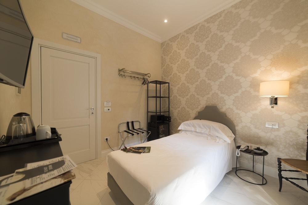 Altavilla Boutique Hotel