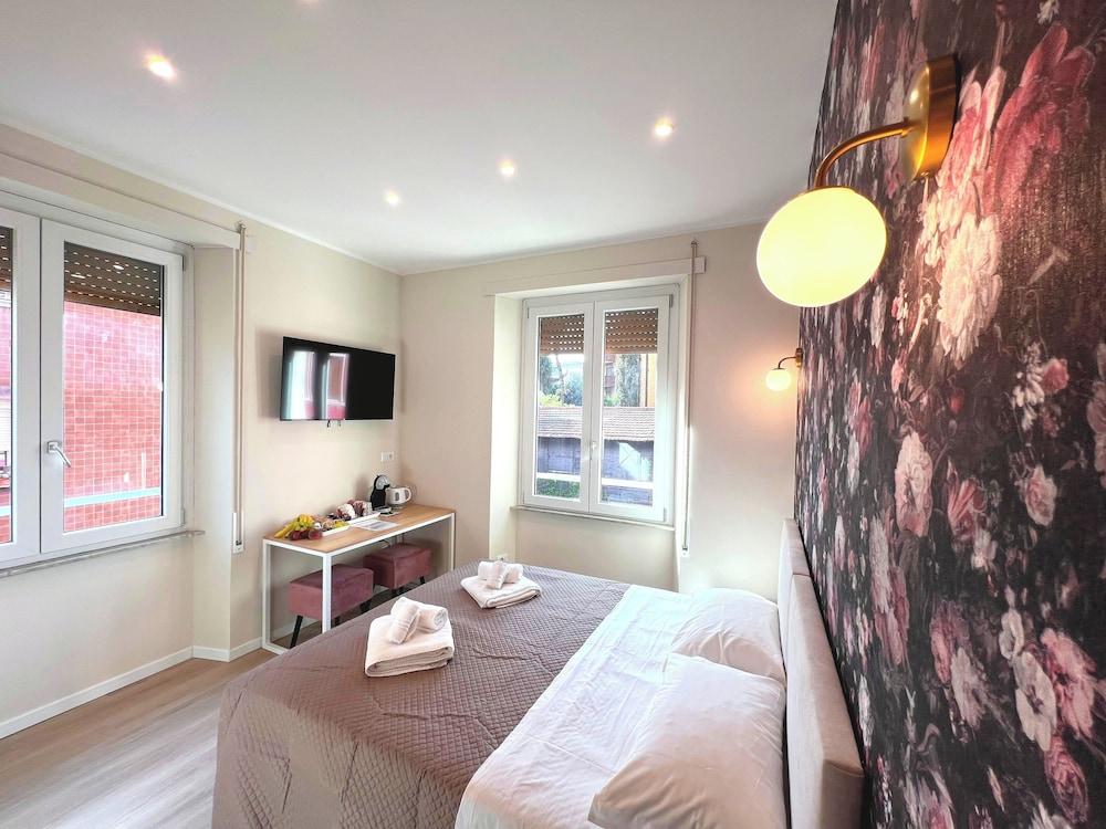 Aurelia Garden Rooms B&B