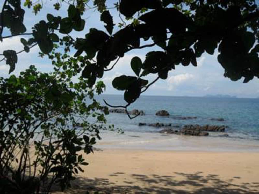 Loma Sea View Bungalow