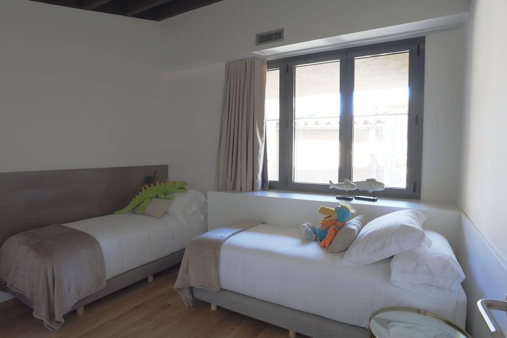 Apartaments Plaça del Vi