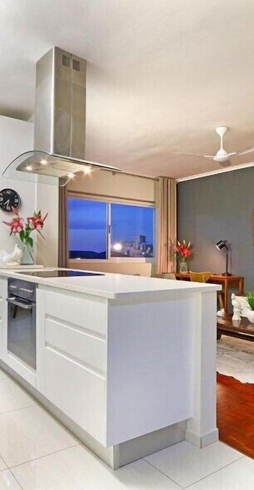 Afribode Monreith Apartment