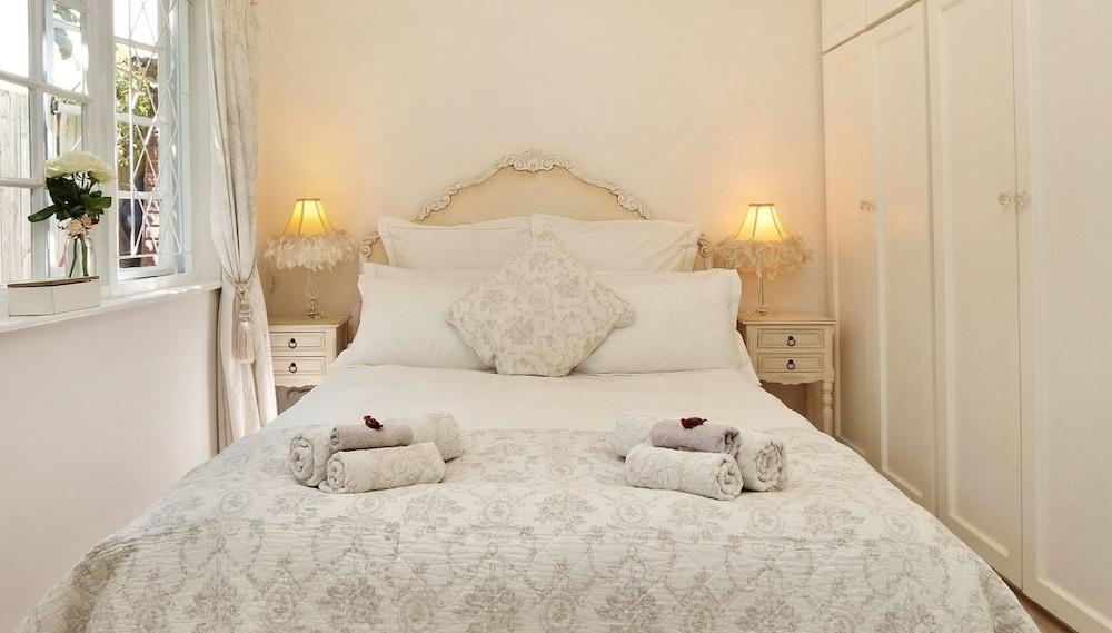 Hout Bay Beach Cottage