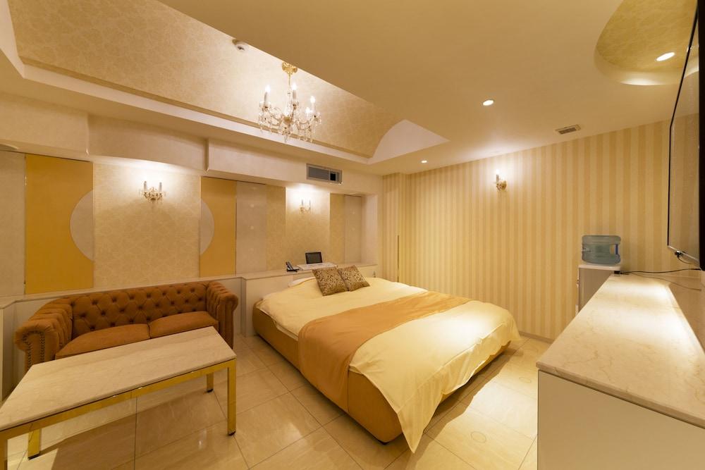 Hotel Luna Ikeda - Adults Only
