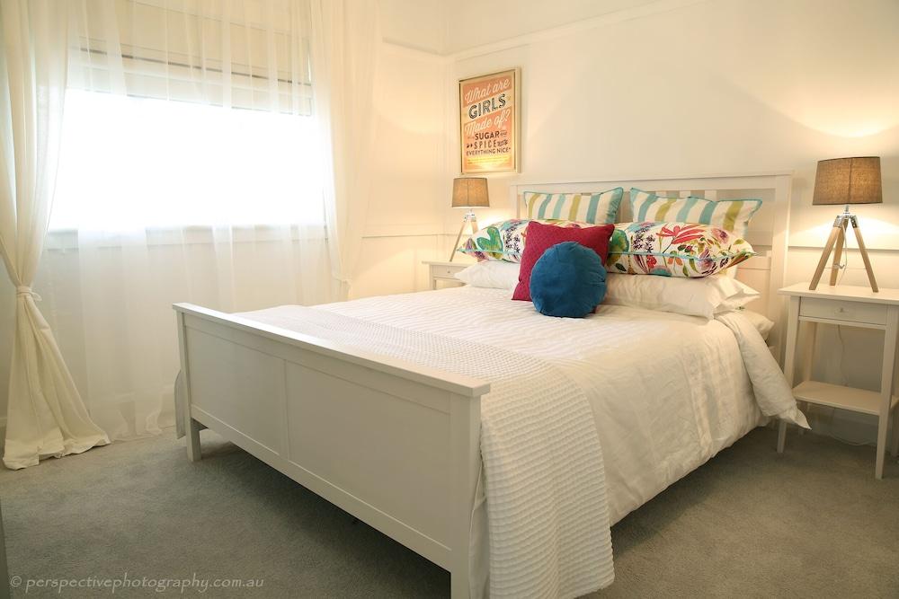 The Sampson - Orange