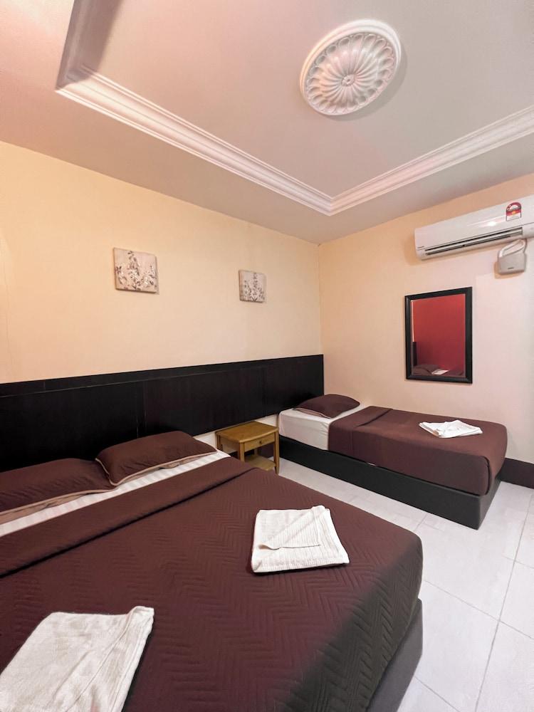 Chuu Pun Village Resort