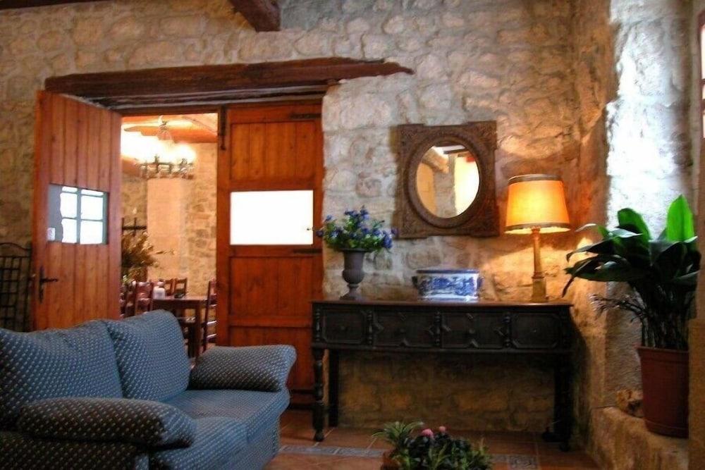 Hotel Rural Ana de Navarra