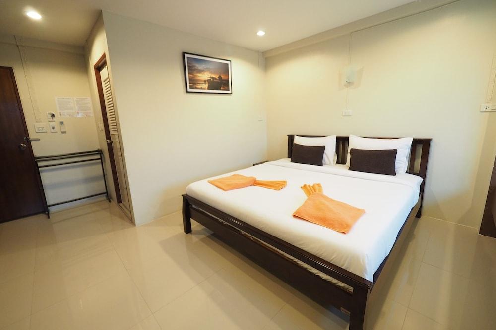 Bann Lhong Rak Krabi