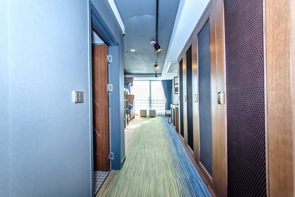 Jeju Marevo Beach Hotel