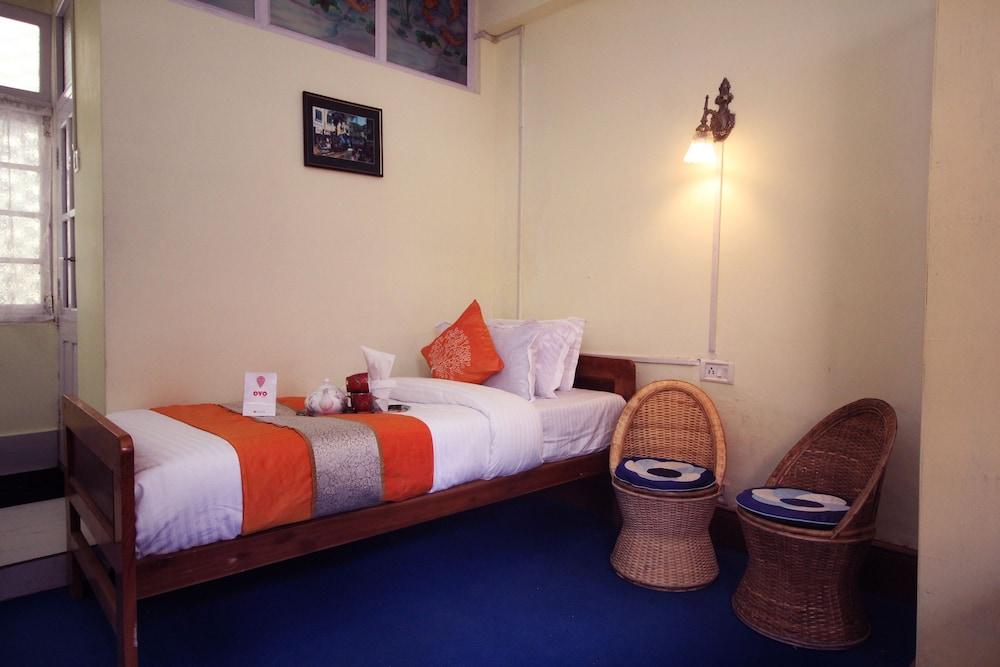 OYO 8577 near Mall Road