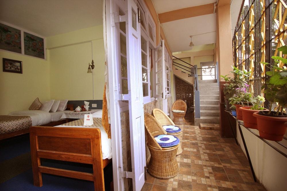 OYO 8577 near Mall Road