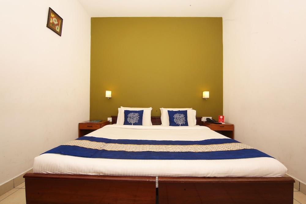 OYO 7630 Edassery Village