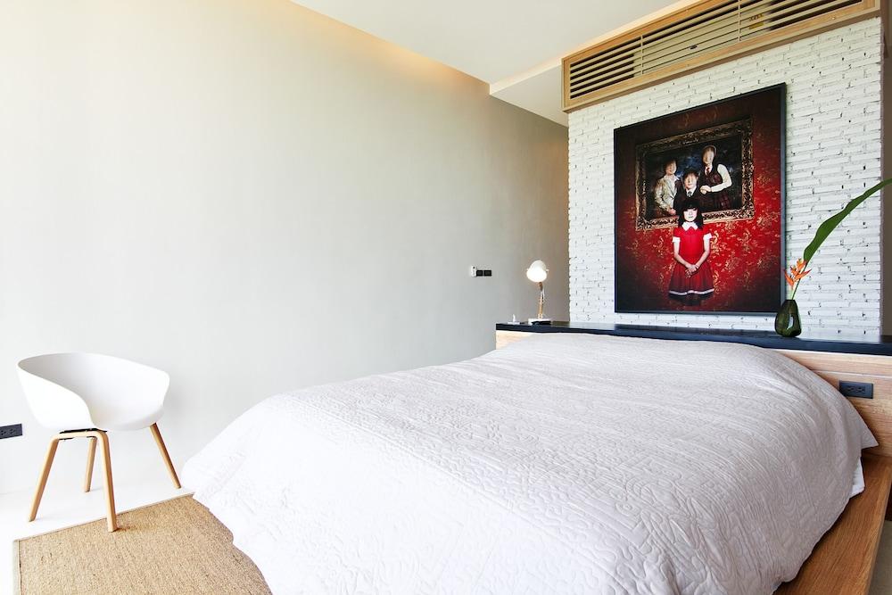 Luxury Sea and Sunset View 4BR 4BA Pool Villa