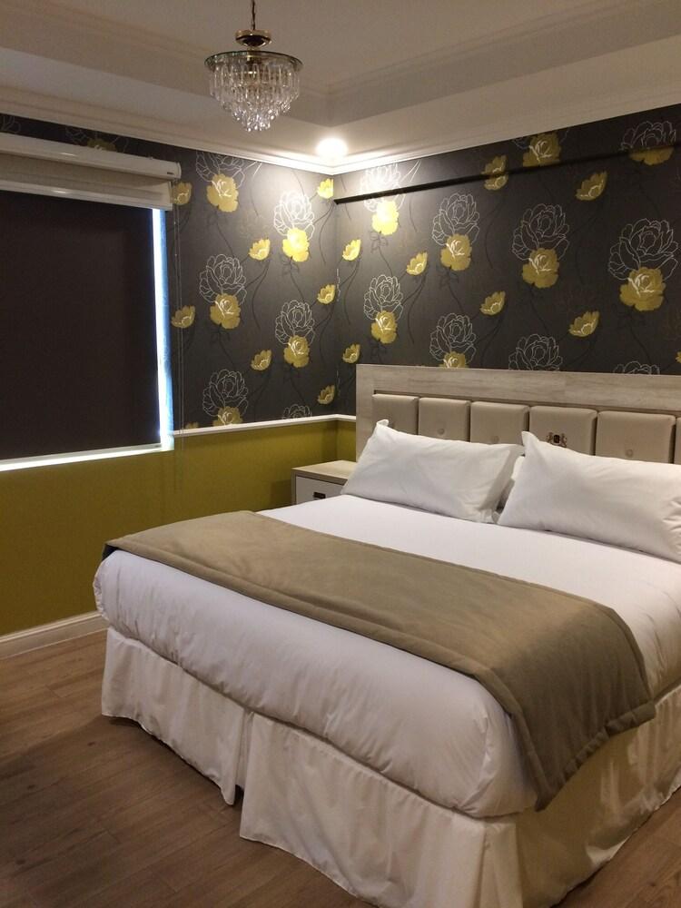 Hotel Boutique Normandi