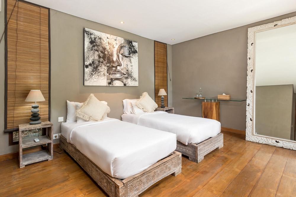 Villa Yoga by Villa Finder