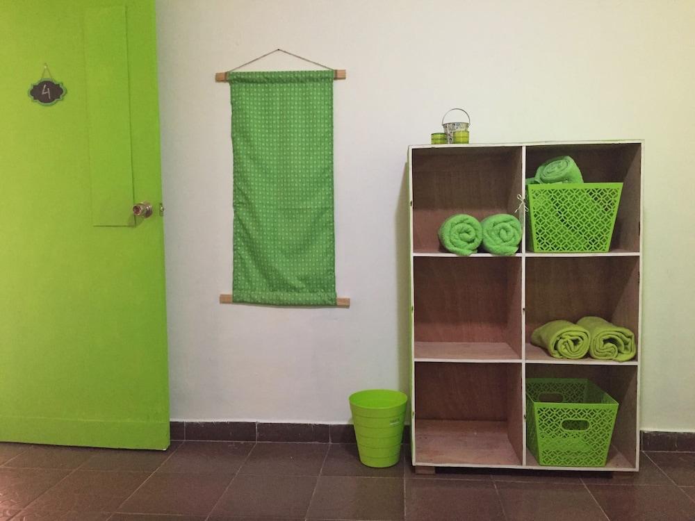 Acuarela Hostal - Hostel