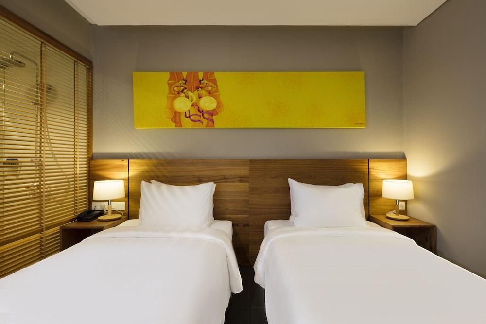 Maple Hotel & Apartment