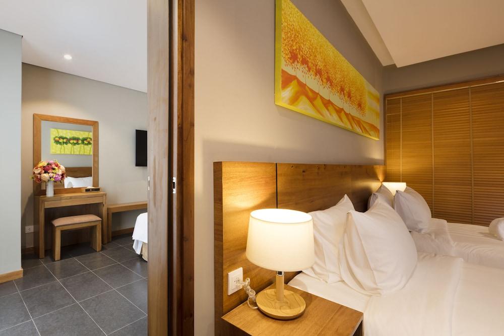 Maple Hotel & Apartment