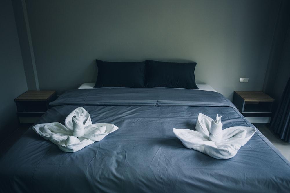 Haad Chaweng Resort and Hostel