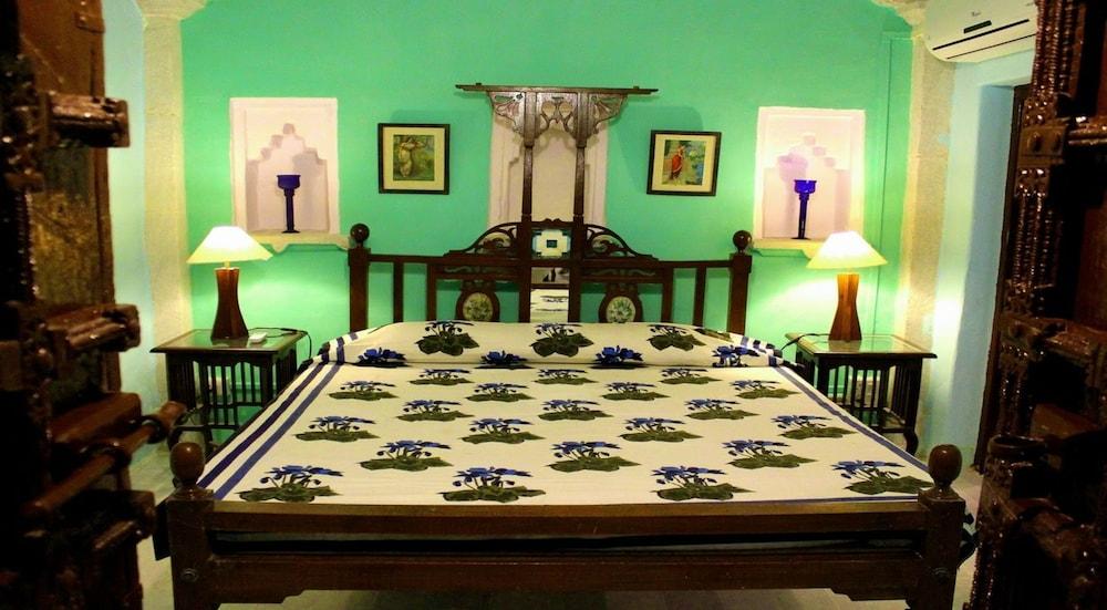 Hotel Ghanerao Castle Ranakpur