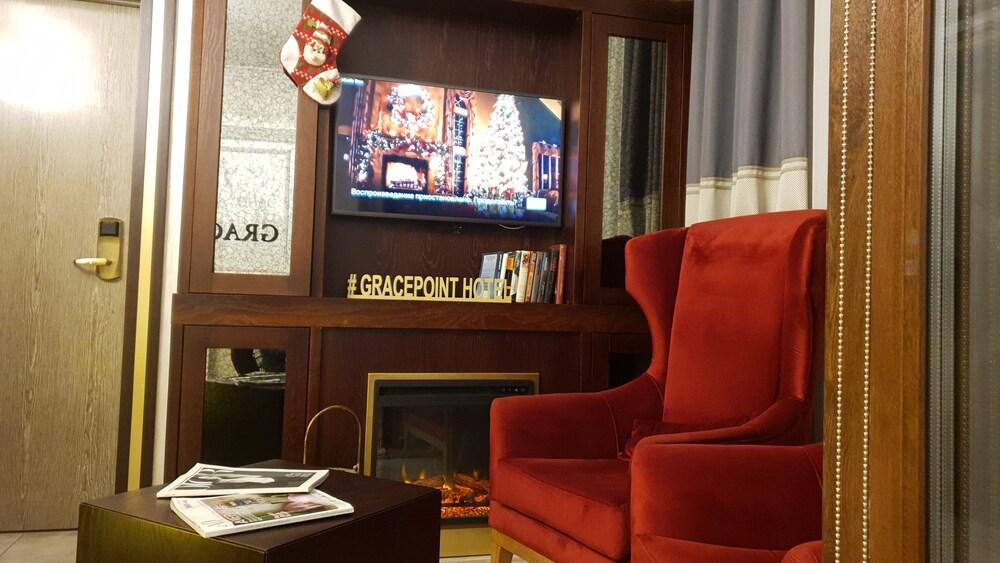Grace Point Hotel