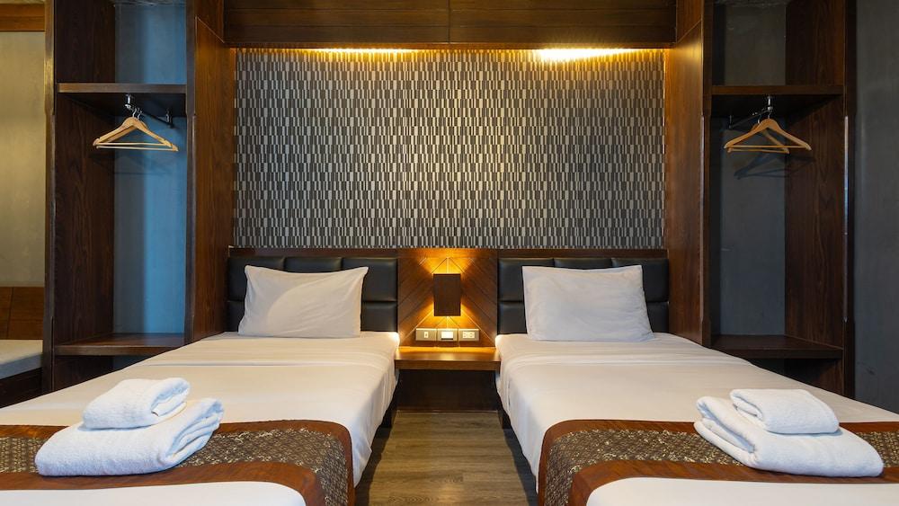 B2 Nimman Premier Hotel