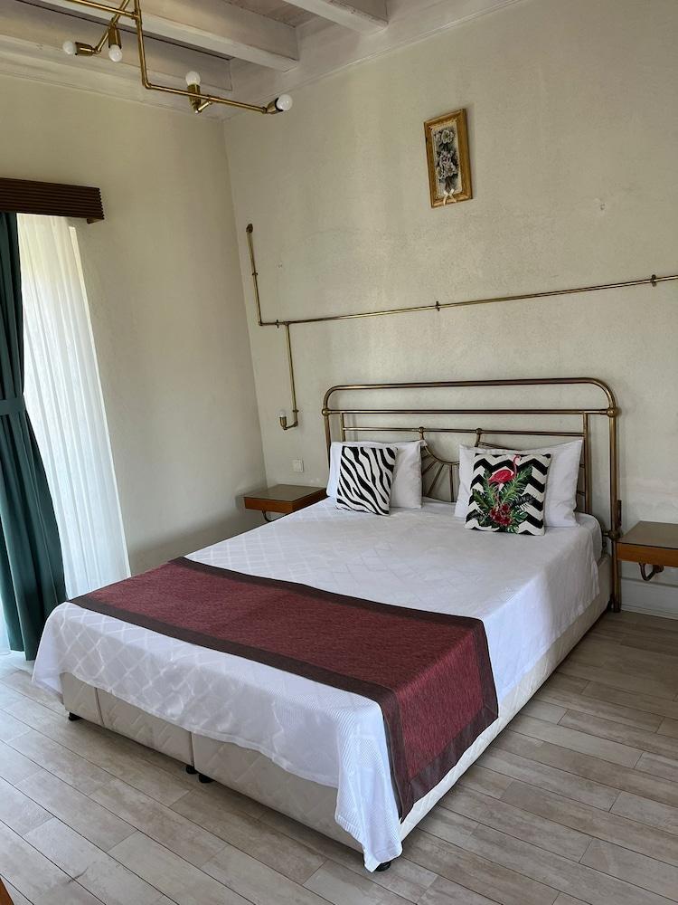 Alacatı On Oda Hotel