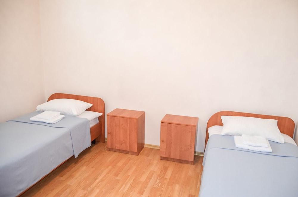 Guest house Levitan Hotel