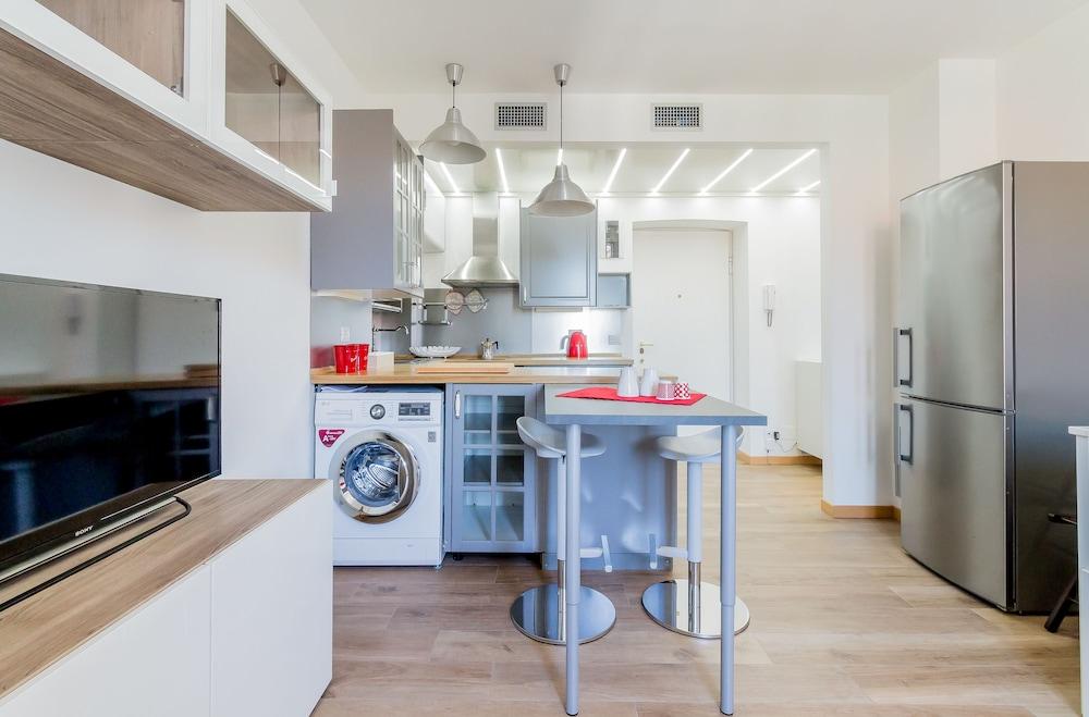 Alessia's Flat - Sarpi 2