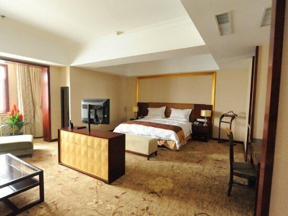 Shenyang Huayuan Hotel