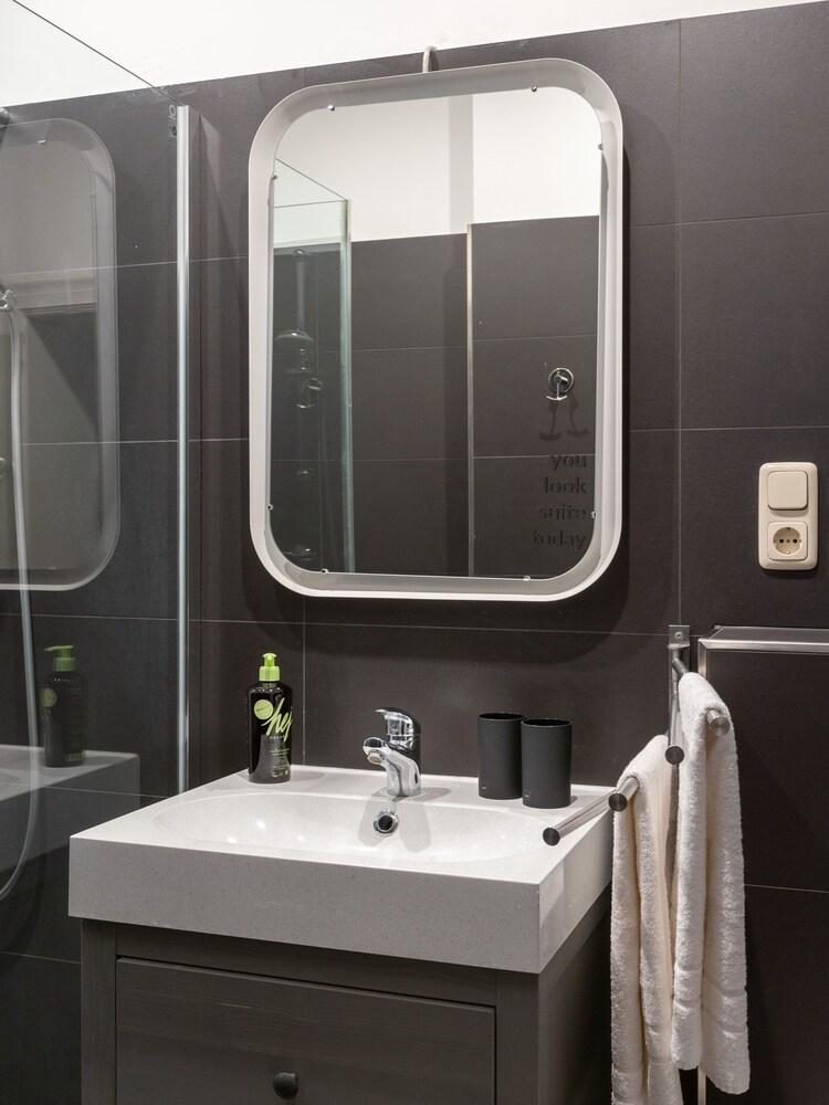 Apartment Berlin Kaiser-Friedrich Straße