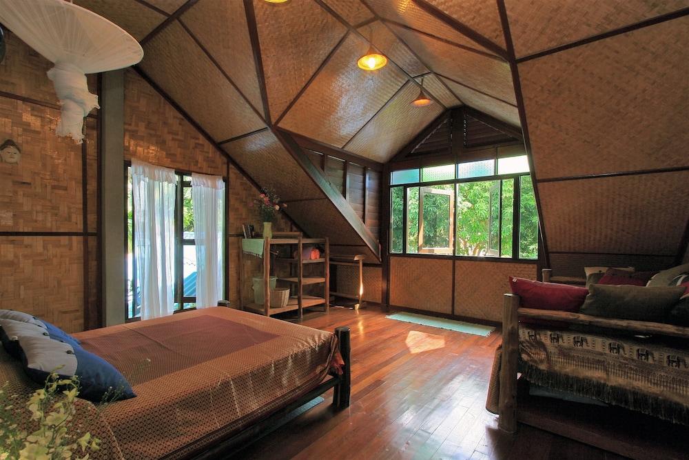 Shanti Lodge Phuket