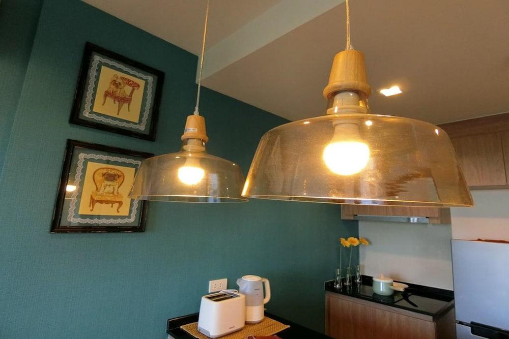 Rain Cha-am Hua-hin by Noppawan