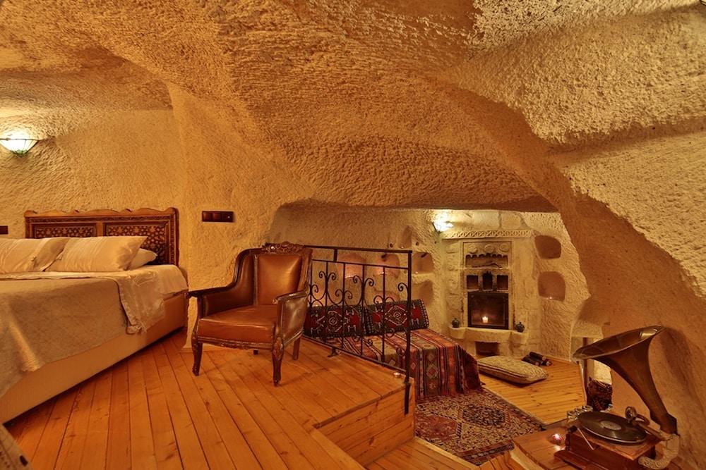 Ascension Cave Suites