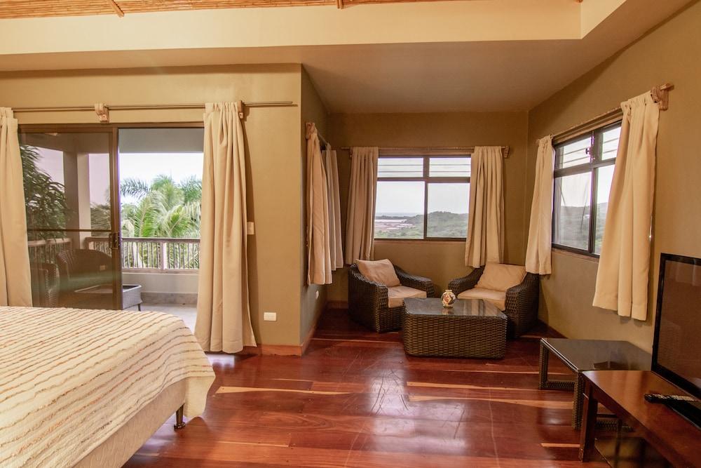 La Jolla de Guasacate