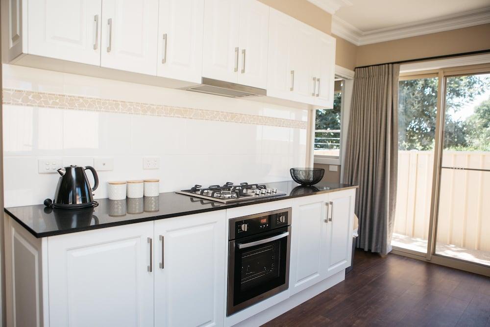 Bell's Cottage Collective