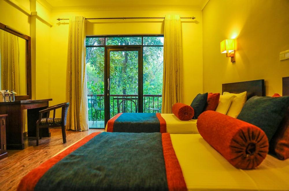 Oak Ray Ella Gap Hotel