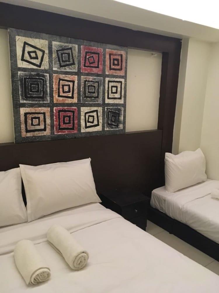 SPOT ON 90139 Hotel Galaxy